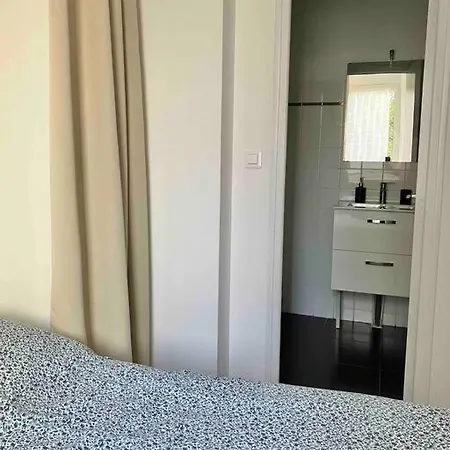 Les Capucins.appartement Elegant,vue Sur Le Jardin 公寓 布雷斯特
