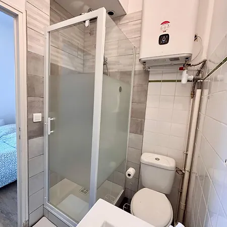 Les Capucins.appartement Elegant,vue Sur Le Jardin